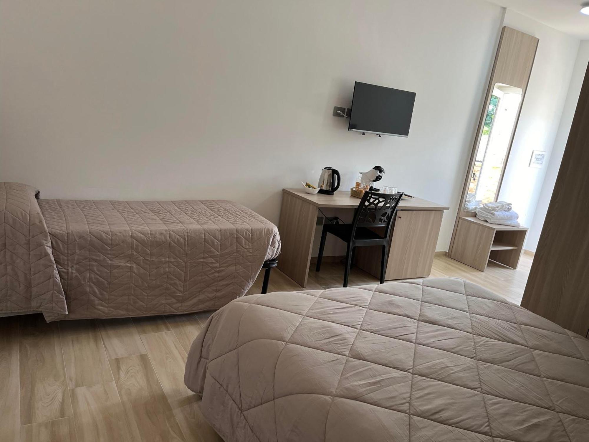 B&B La Terrazza Polifrone Cotronei Bagian luar foto