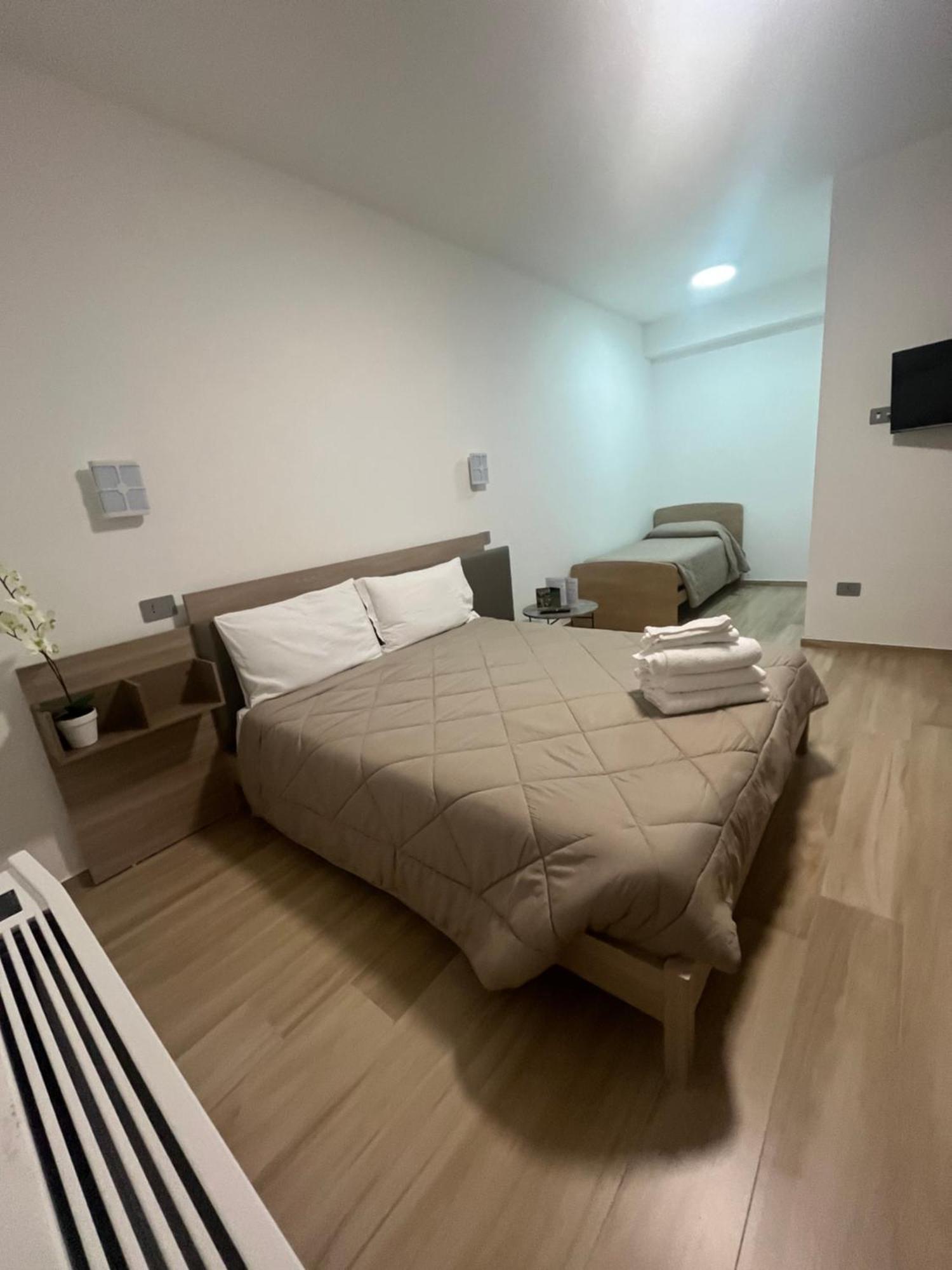 B&B La Terrazza Polifrone Cotronei Bagian luar foto