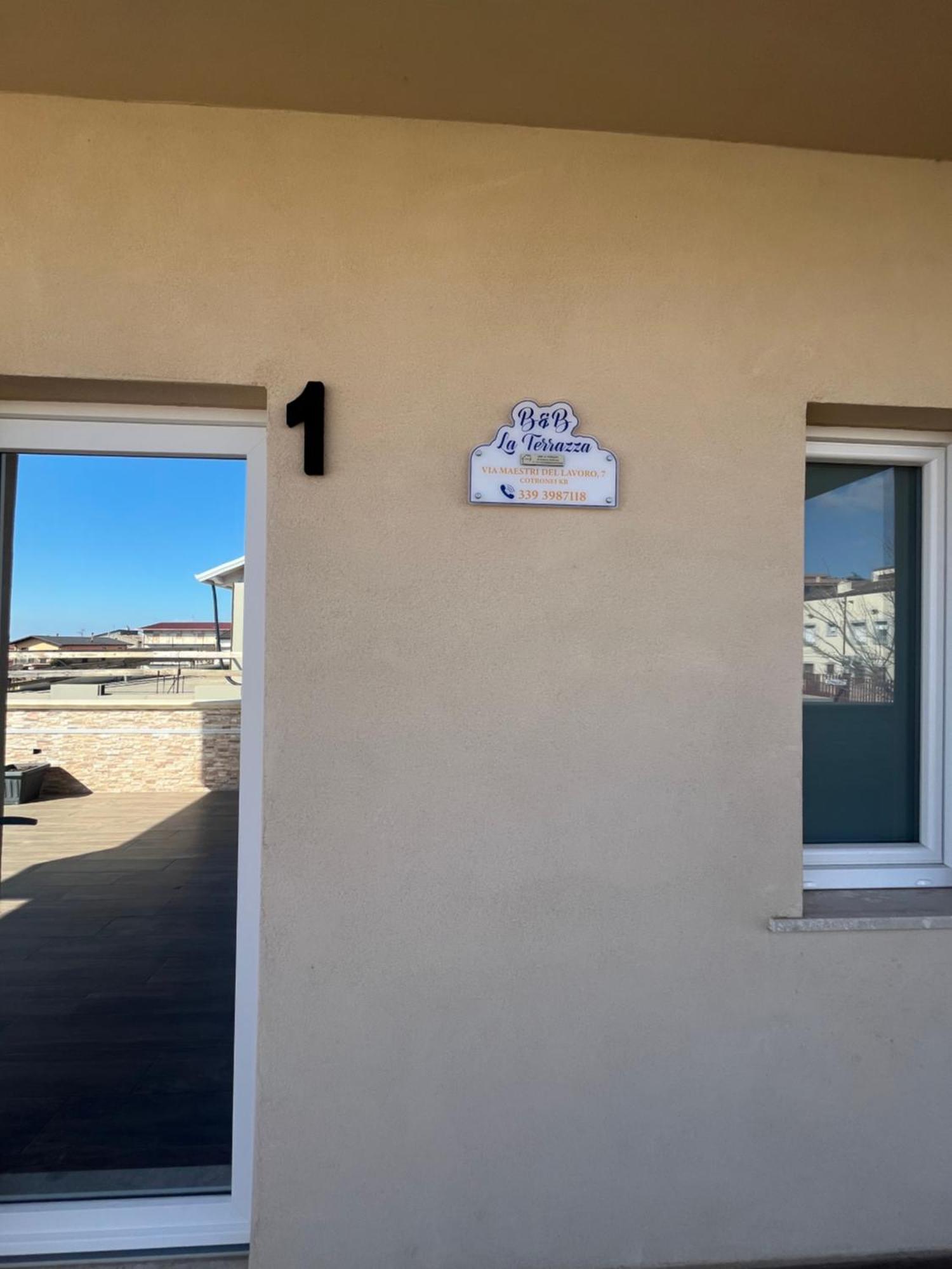 B&B La Terrazza Polifrone Cotronei Bagian luar foto